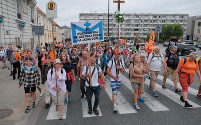 2400 pątników wyruszyło na Jasną Górę w 311. Warszawskiej Pielgrzymce Pieszej