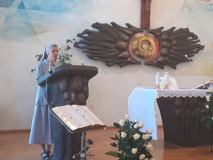 Pieszyce. Salezjanki świętując jubileusz, złożyły profesję