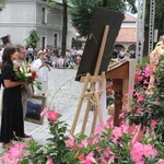 Nowy Sącz. Poświęcenie przemienionej bazyliki