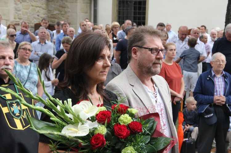 Nowy Sącz. Poświęcenie przemienionej bazyliki