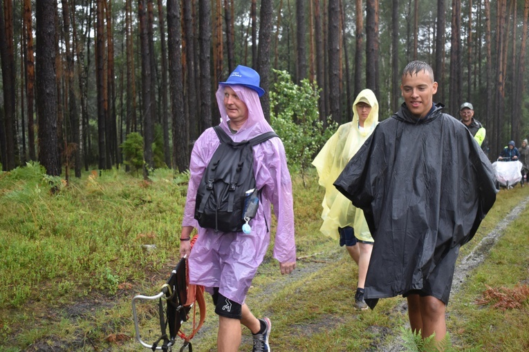 XIX PPDŚ - Dzień VI - Z Laskowic do Leśnej