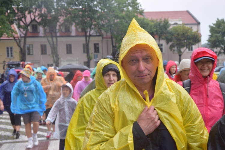 XXVII ŁPPM na Jasną Górę dzień 1.