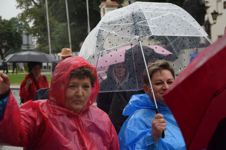 XXVII ŁPPM na Jasną Górę dzień 1.