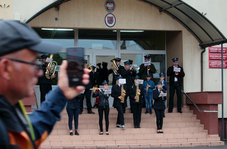 W Świnicach Warckich 