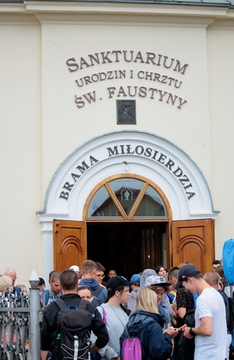 W Świnicach Warckich 