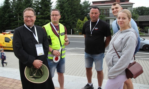 Piknik pielgrzymów jasnogórskich u św. Józefa Bilczewskiego w Wilamowicach - 2022