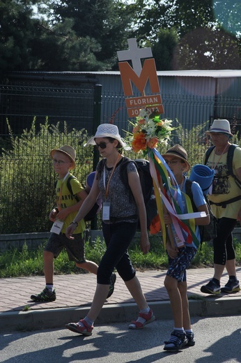 Fotorelacja z pielgrzymki - Dzień 3 - Kolumna stalowowolska