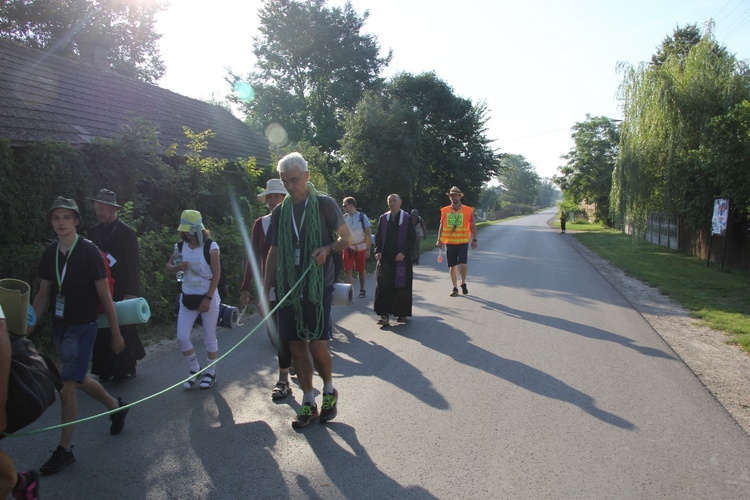 Fotorelacja z pielgrzymki - Dzień 3 - Kolumna stalowowolska