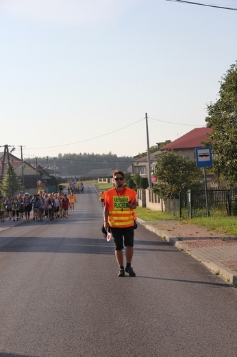 Fotorelacja z pielgrzymki - Dzień 3 - Kolumna stalowowolska