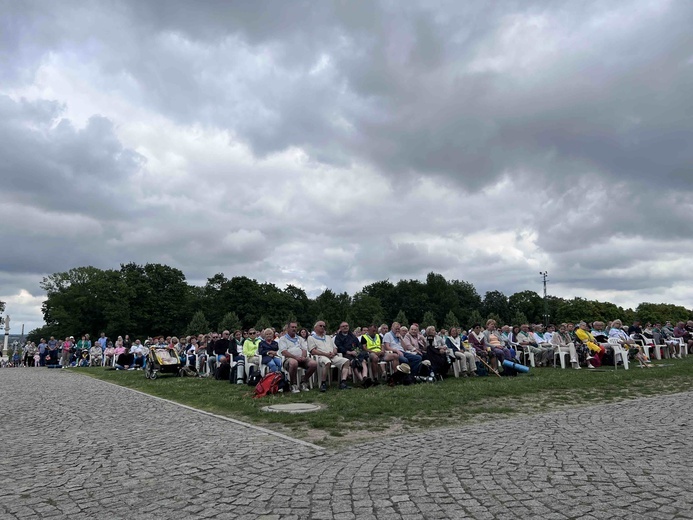 Rybnicka pielgrzymka - wejście na Jasną Górę