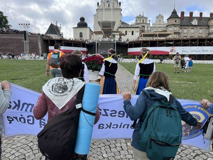 Rybnicka pielgrzymka - wejście na Jasną Górę