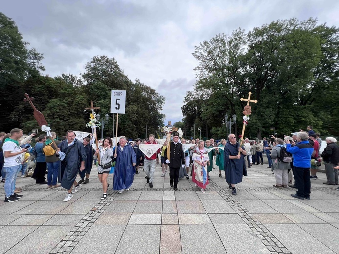 Rybnicka pielgrzymka - wejście na Jasną Górę