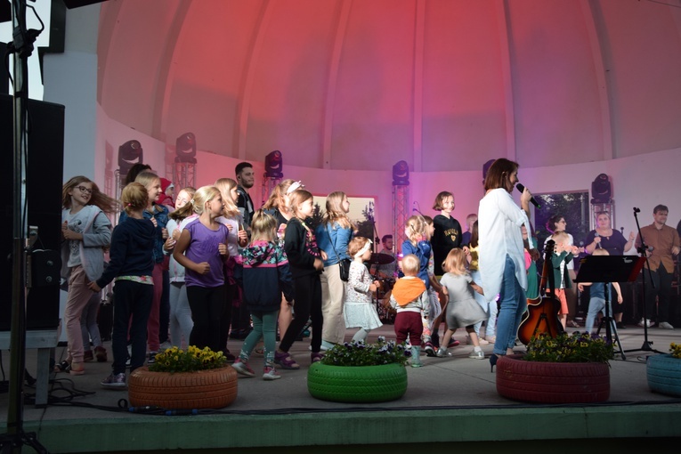 XXVII ŁPPM - dzień II Koncert i apel. 