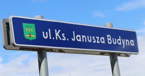 Korsze. Uroczyste otwarcie ulicy ks. Janusza Budyna