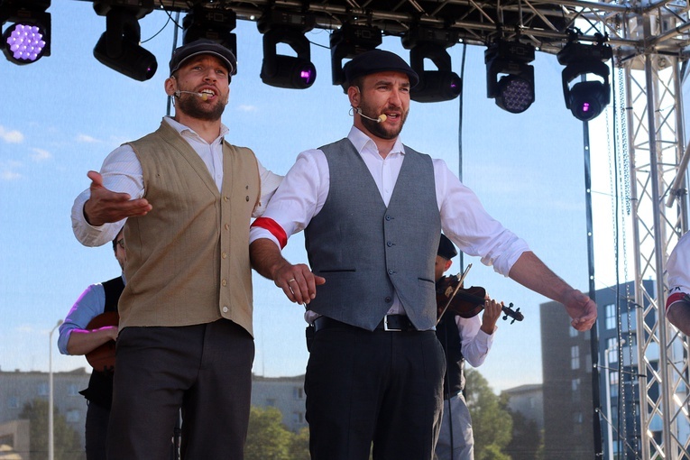 Koncert piosenek powstańczych z Ferajną z Hoovera we Wrocławiu