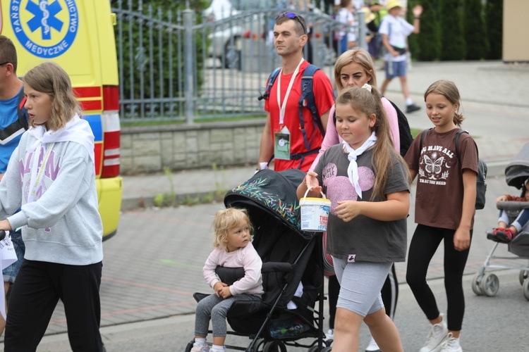 36. Piesza Pielgrzymka Dekanatu Andrychowskiego na Jasną Górę - 2022