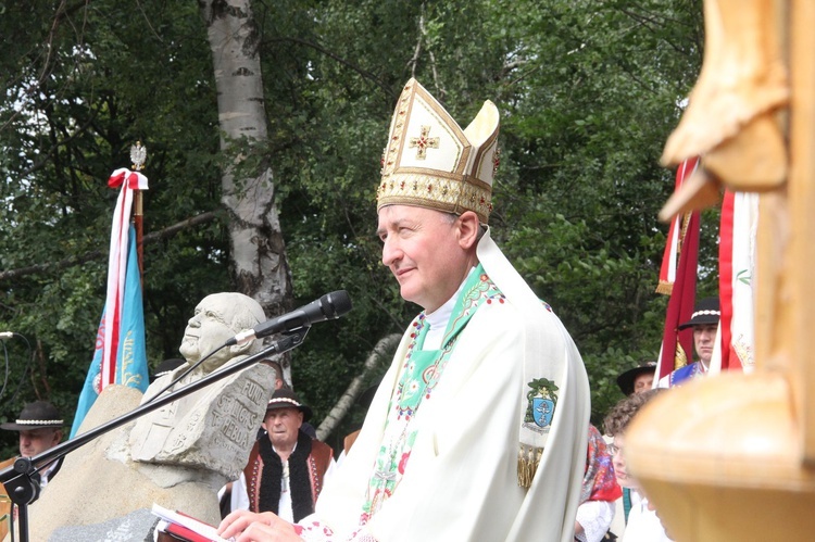 Tylmanowa. Jubileuszowa Msza na Błyszczu