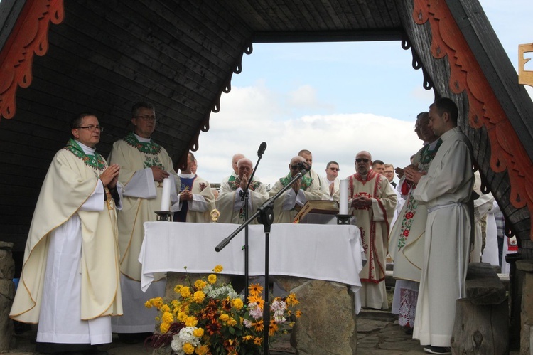 Tylmanowa. Jubileuszowa Msza na Błyszczu