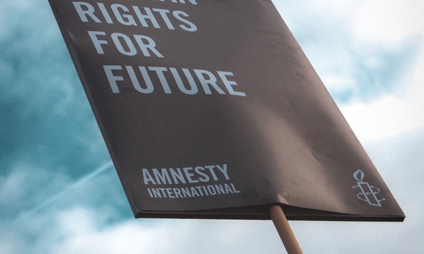 Wiceszef MSZ: raport Amnesty International pokazuje, że stopień oderwania od rzeczywistości jest daleko idący