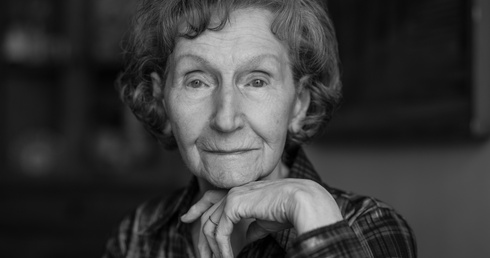 Pisarka, była więźniarka niemieckich obozów. Zmarła Zofia Posmysz 