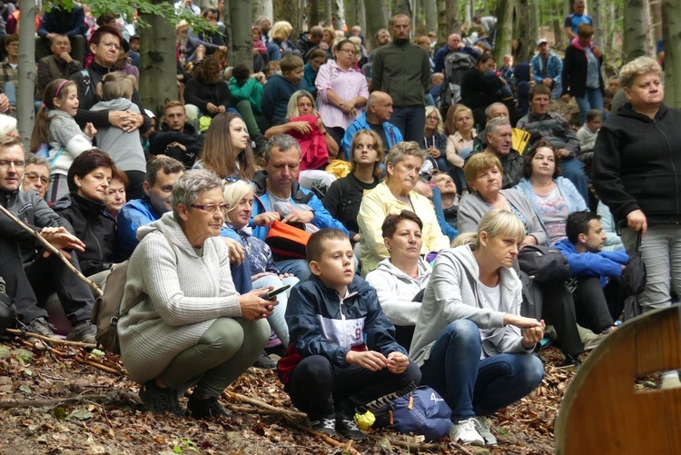 W "bukowej bazylice" na Trzonce - odpust ku czci Matki Bożej Śnieżnej 2022