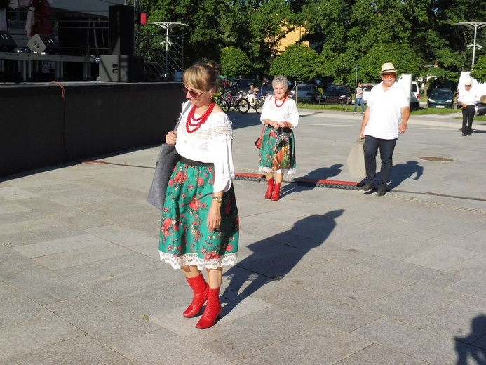 XX Prezentacje Zespołów Folklorystycznych