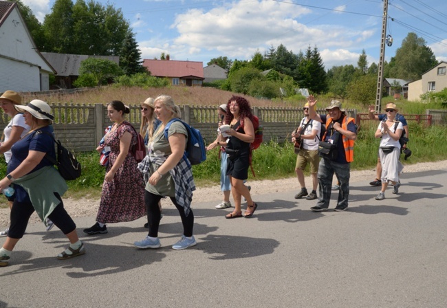 Pielgrzymka z Końskich na Jasną Górę