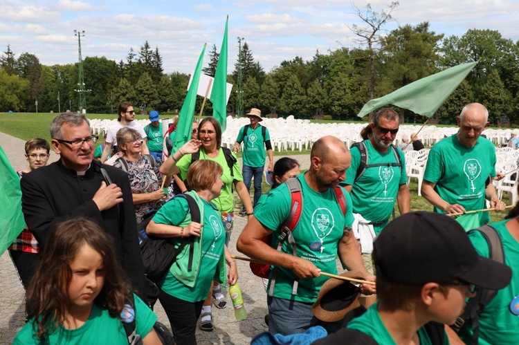 XIX PPDŚ. Ostatni etap i wejście na Jasną Górę