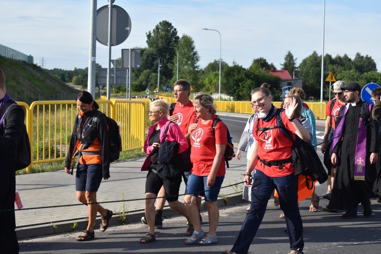 XIX PPDŚ. Ostatni etap i wejście na Jasną Górę