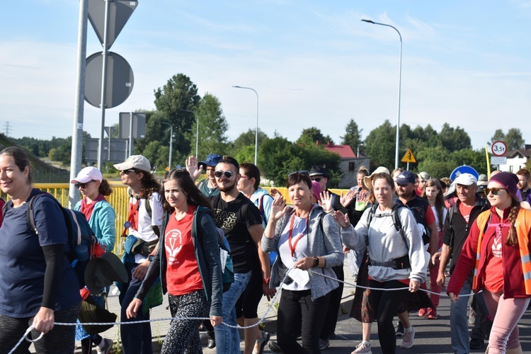 XIX PPDŚ. Ostatni etap i wejście na Jasną Górę