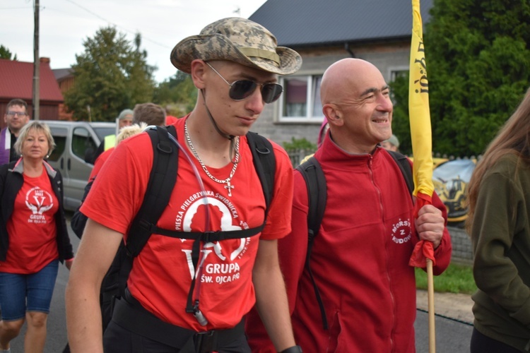 XIX PPDŚ. Ostatni etap i wejście na Jasną Górę