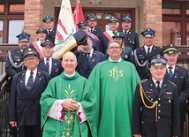 ▲	Mszy św. przewodniczył ks. Eugeniusz Zarębiński, krajowy duszpasterz kolejarzy.