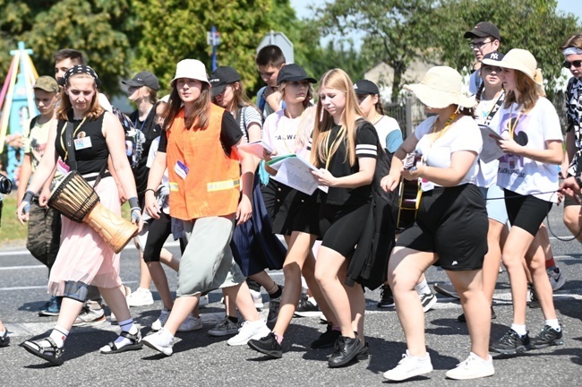 Opoczyńska kolumna wyruszyła na pielgrzymi szlak