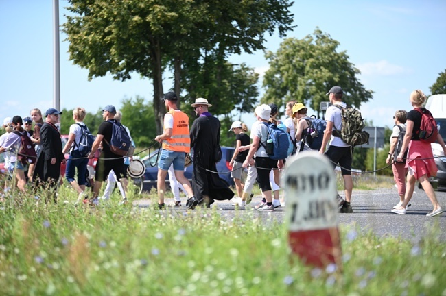 Opoczyńska kolumna wyruszyła na pielgrzymi szlak