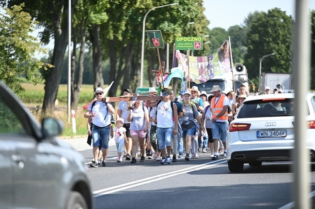 Opoczyńska kolumna wyruszyła na pielgrzymi szlak