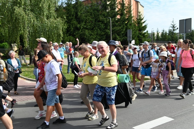 Opoczyńska kolumna wyruszyła na pielgrzymi szlak