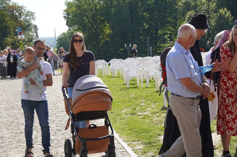 PPW 2022 - dzień 9. (Częstochowa Kawodrza-Jasna Góra) - część 3