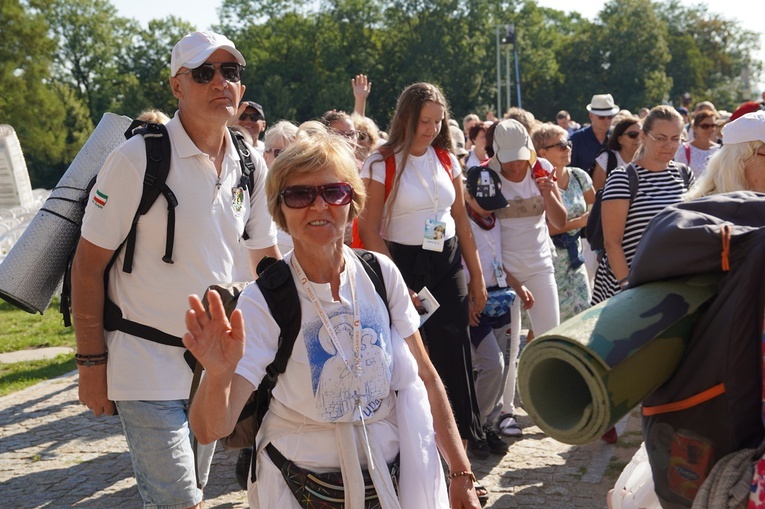 PPW 2022 - dzień 9. (Częstochowa Kawodrza-Jasna Góra) - część 3
