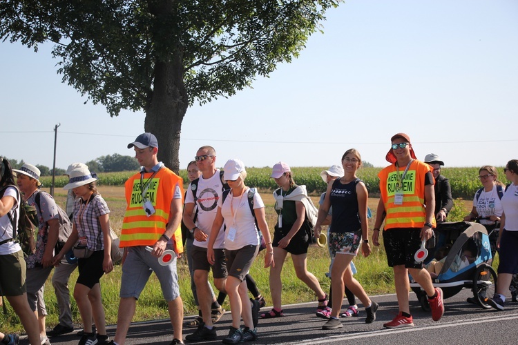 Fotorelacja z pielgrzymki - dzień 7. - kolumna stalowowolska