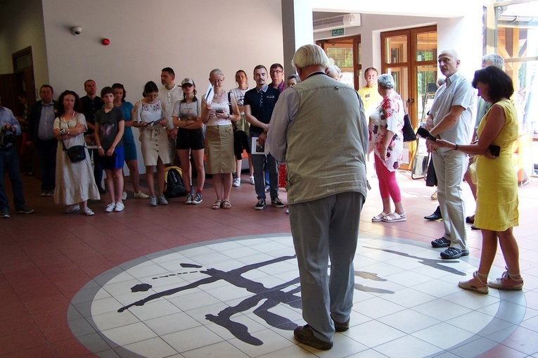 Ostrowiec Świętokrzyski. O profesorze Zygmuncie Krzaku