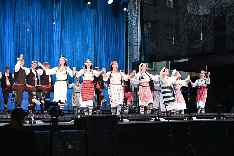 Inauguracja XXX Międzynarodowego Festiwalu Folkloru w Strzegomiu