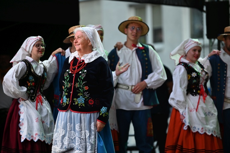 Inauguracja XXX Międzynarodowego Festiwalu Folkloru w Strzegomiu