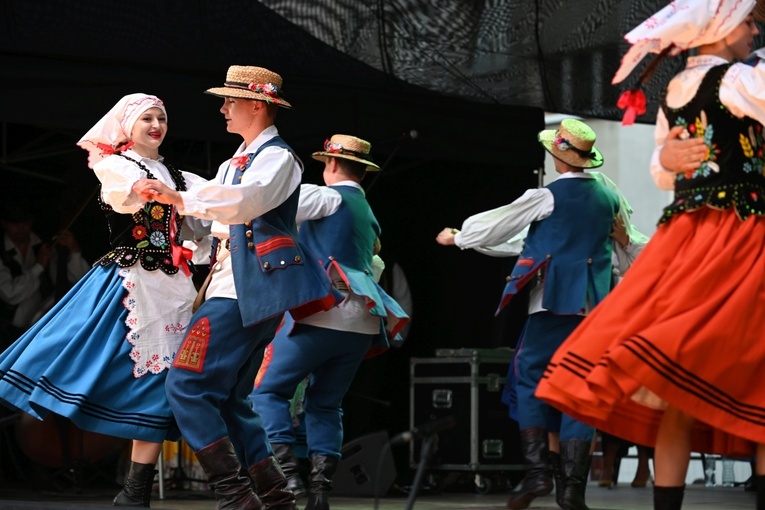 Inauguracja XXX Międzynarodowego Festiwalu Folkloru w Strzegomiu