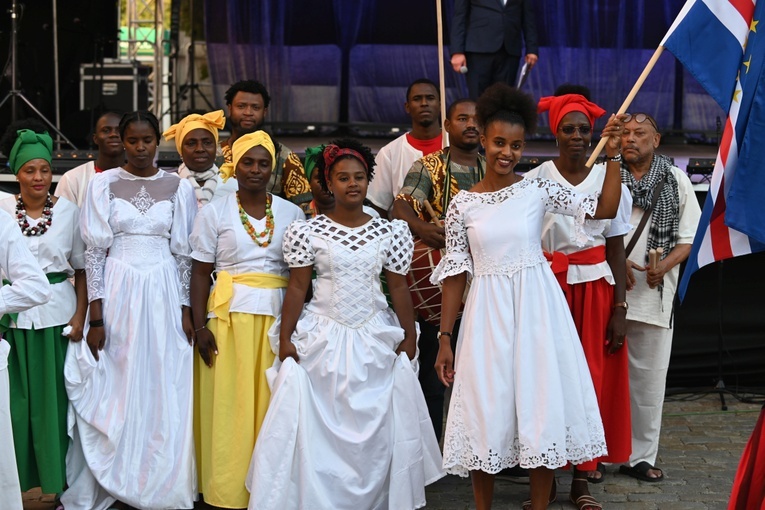 Inauguracja XXX Międzynarodowego Festiwalu Folkloru w Strzegomiu