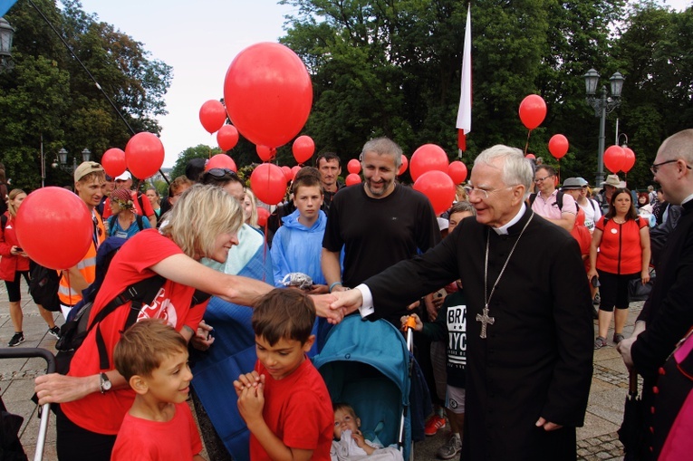 Wejście 42. Pieszej Pielgrzymki Krakowskiej na Jasną Górę