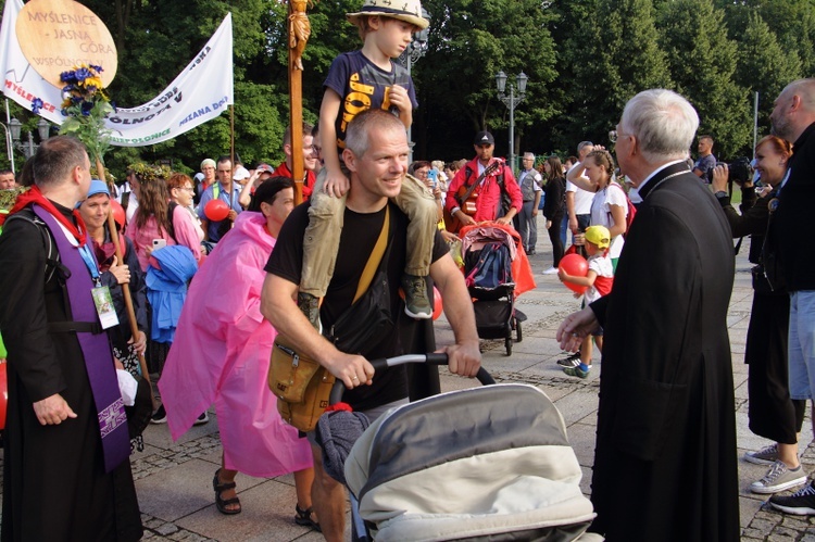 Wejście 42. Pieszej Pielgrzymki Krakowskiej na Jasną Górę