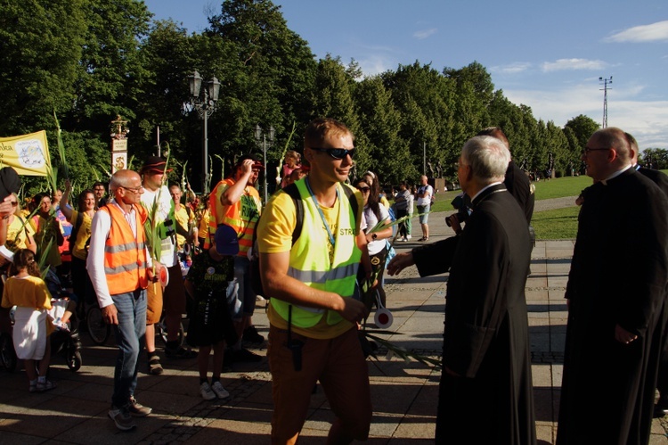 Wejście 42. Pieszej Pielgrzymki Krakowskiej na Jasną Górę