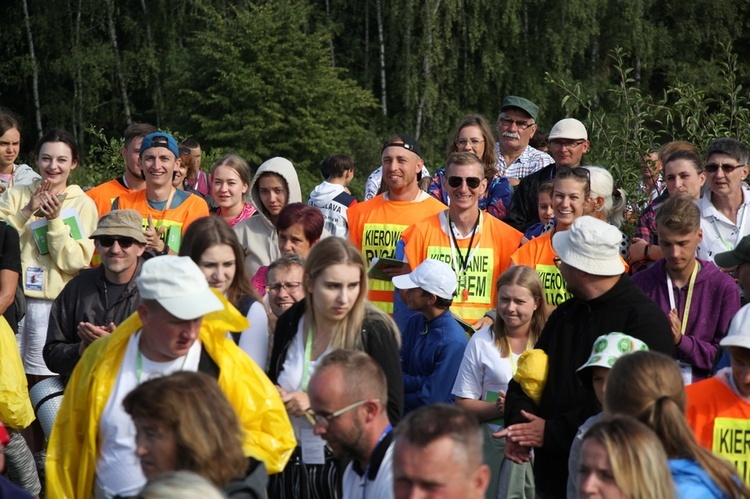 Fotorelacja z pielgrzymki - dzień 8. - kolumna stalowowolska