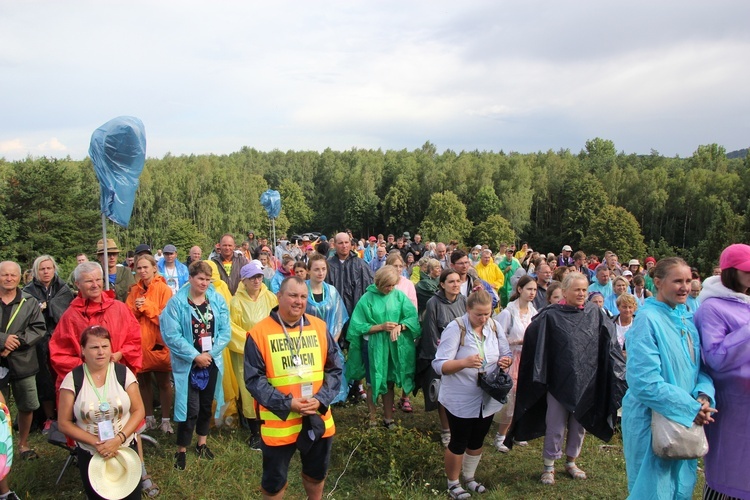 Fotorelacja z pielgrzymki - dzień 8. - kolumna stalowowolska