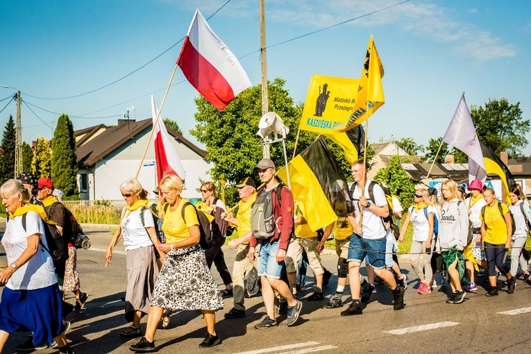 Jasna Góra już niedaleko - ostatni dzień pielgrzymowania